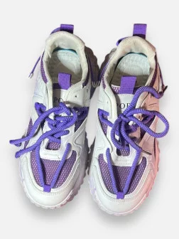 Baskets Violet Blanc