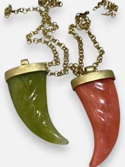 Collier Corne Sacrée