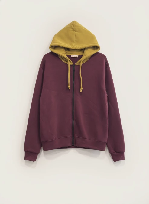 Veste Isotta