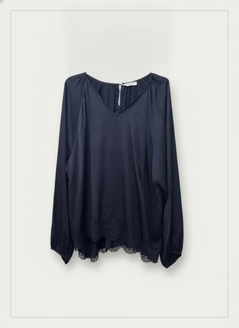 Haut En Satin